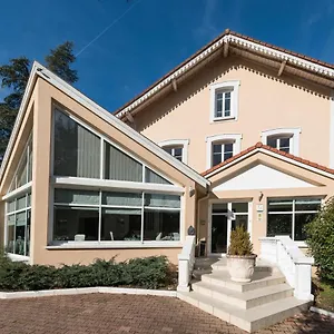 Les Cèdres Bleus 2* Aurec-Sur-Loire